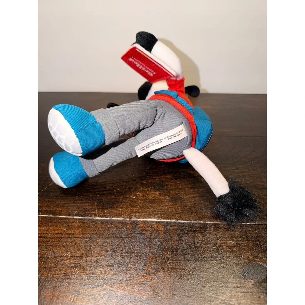 Chick-fil-A 2019 Back to School Plush Cow Grilled Chikin‎ Gits A+ Red Sweater 9